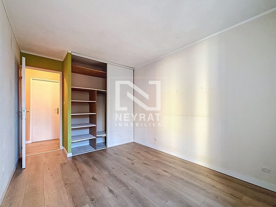 APPARTEMENT T2 A VENDRE - FREJUS - 46.05 m2 - 157�500�&euro;