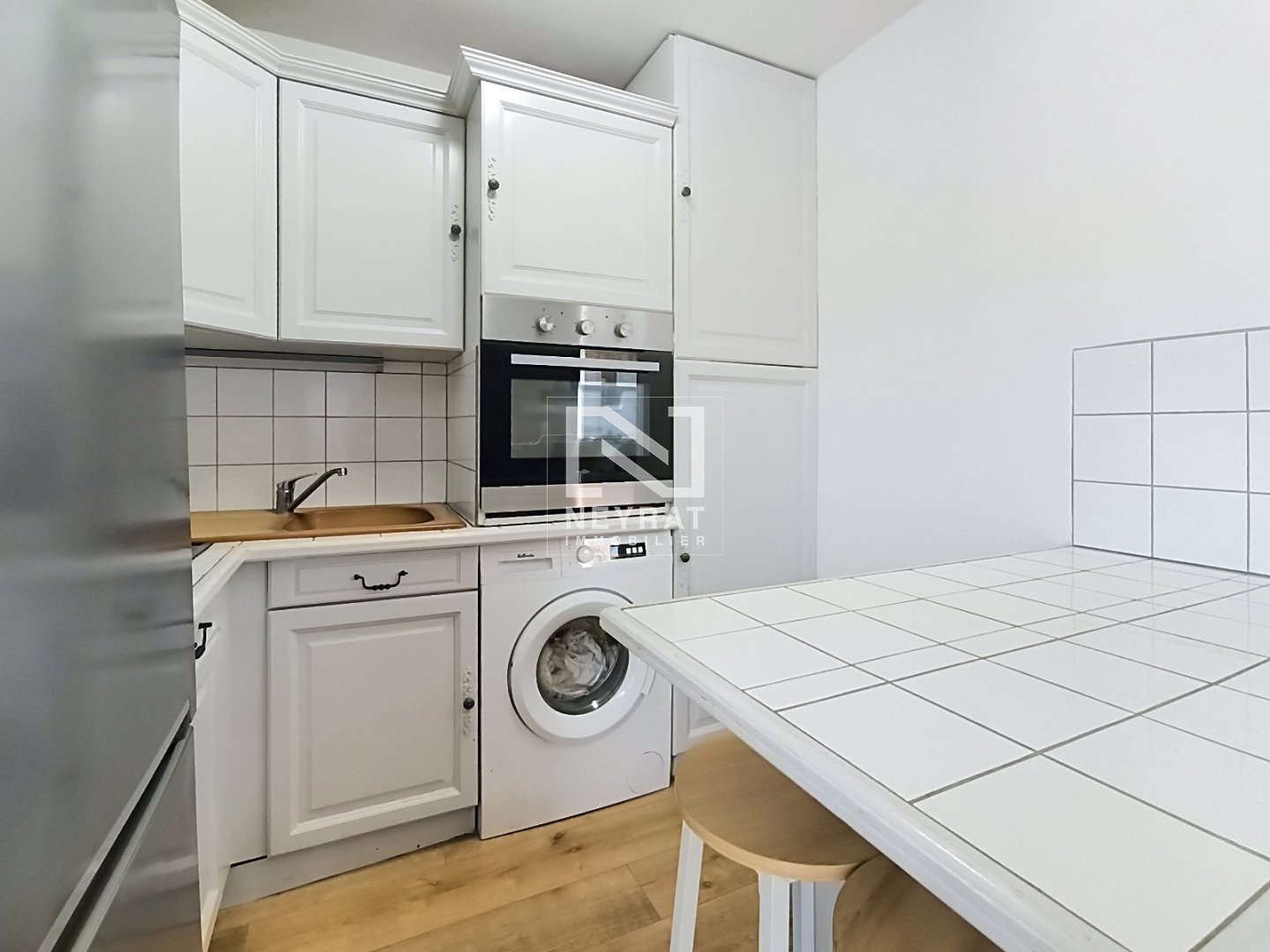 appartement A VENDRE - FREJUS - 37.17 m2 - 166 000 &euro;