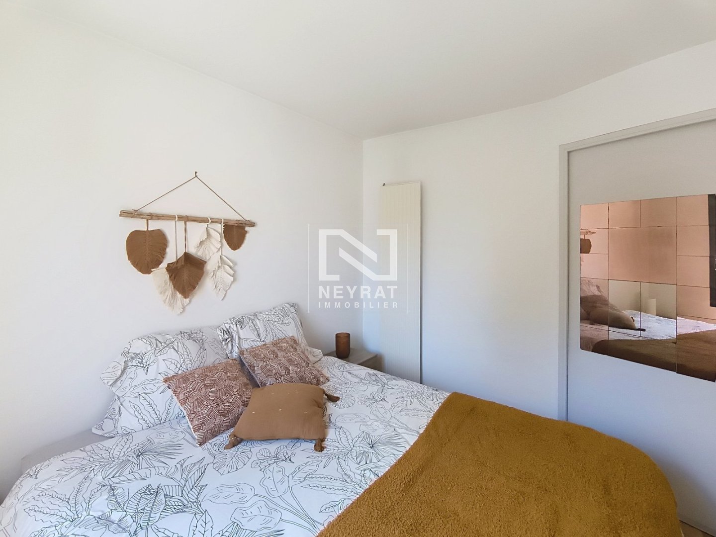 appartement A VENDRE - FREJUS - 37.17 m2 - 166 000 &euro;
