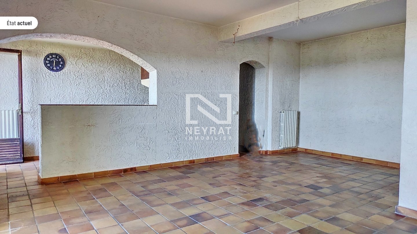 APPARTEMENT / TERRASSE /CAVE