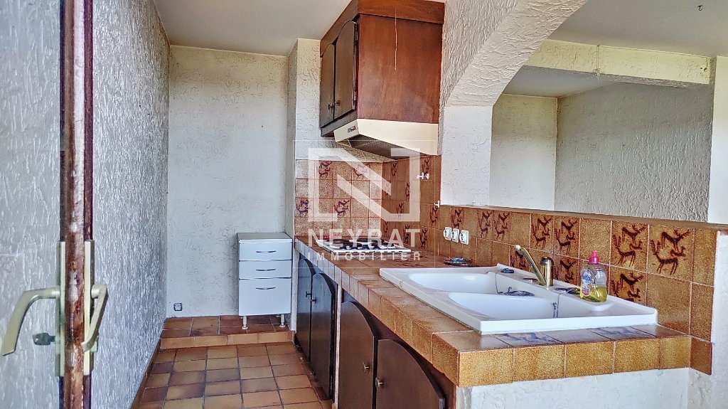 APPARTEMENT / TERRASSE /CAVE