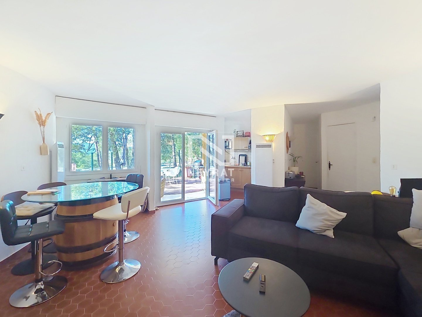 APPARTEMENT A VENDRE - ST PAUL EN FORET - 48.73 m2 - 189500€