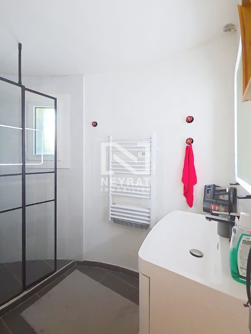 APPARTEMENT A VENDRE - ST PAUL EN FORET - 48.73 m2 - 189500€