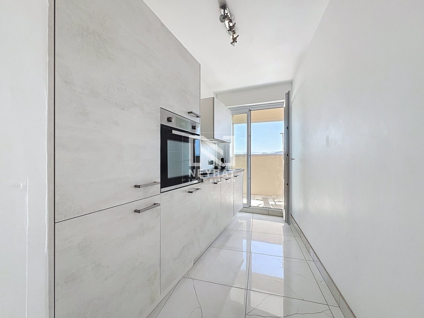 T2 47.70 m²