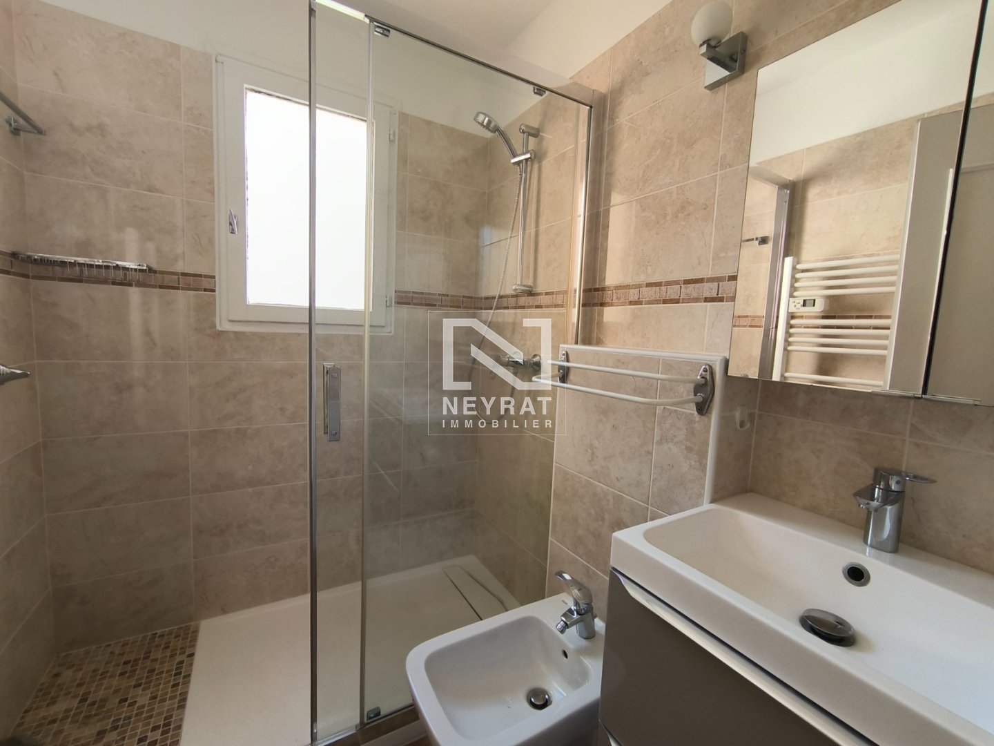 2 A VENDRE - ST RAPHAEL Proximité centre - 44.74 m2 - 238 000 &euro;
