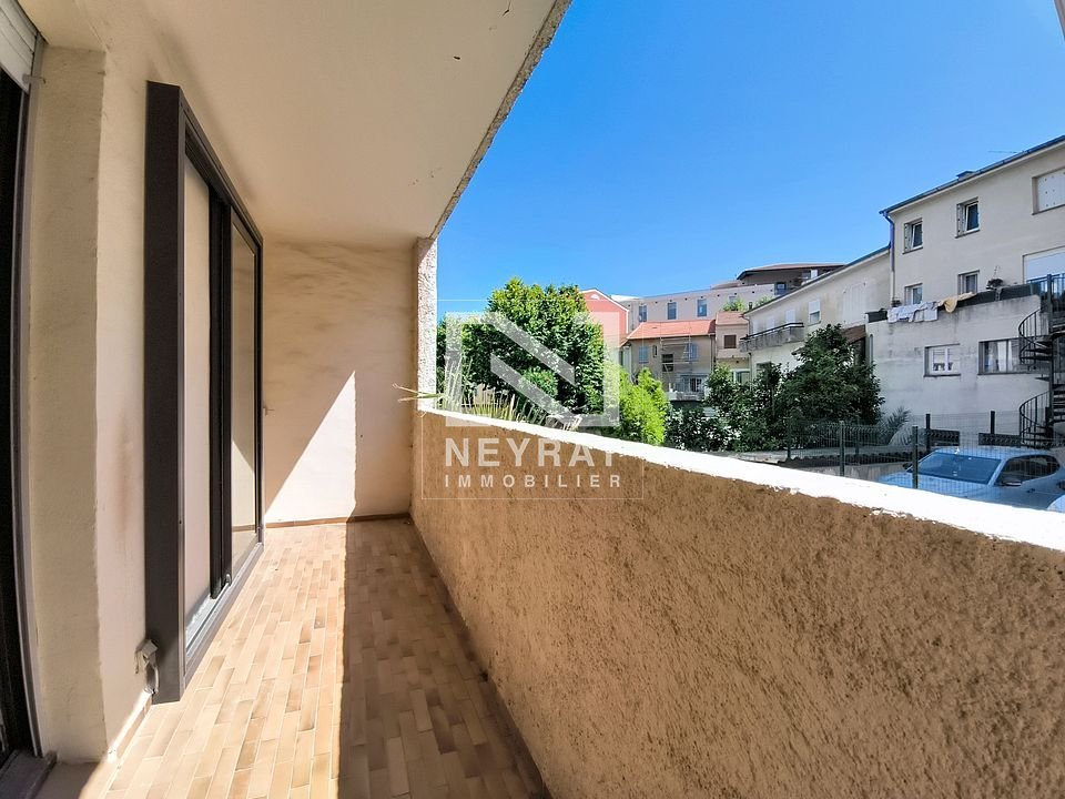 2 A VENDRE - ST RAPHAEL Proximité centre - 44.74 m2 - 238 000 &euro;