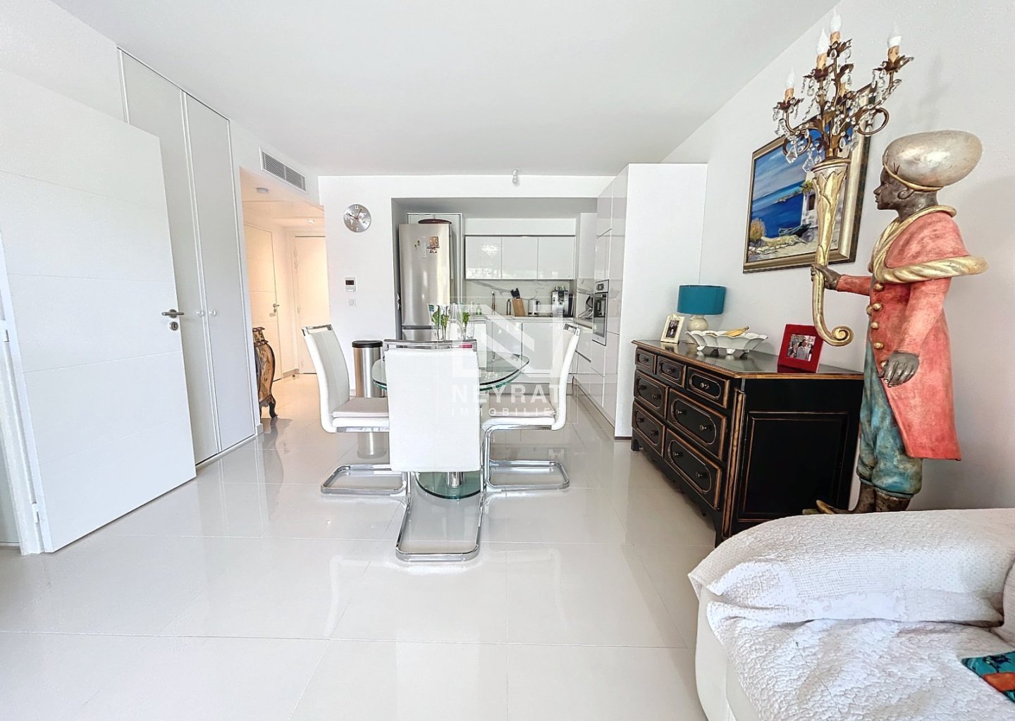 2 PIECES PROCHE DES GOLFS