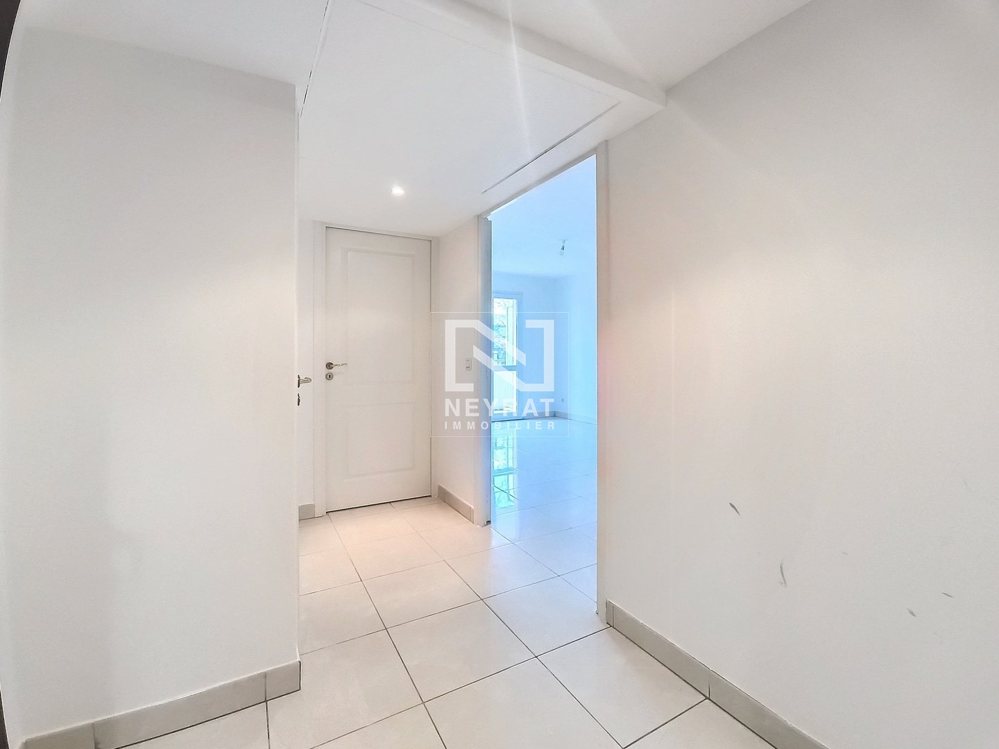 APPARTEMENT T2 A VENDRE - ST RAPHAEL - 43.55 m2 - 219000€