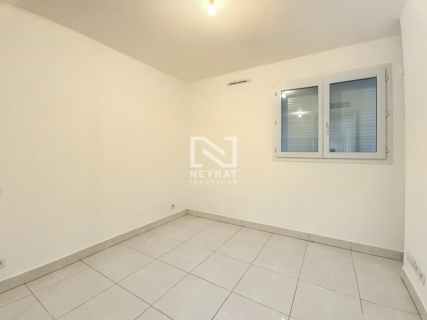 APPARTEMENT T2 A VENDRE - ST RAPHAEL - 43.55 m2 - 219000€