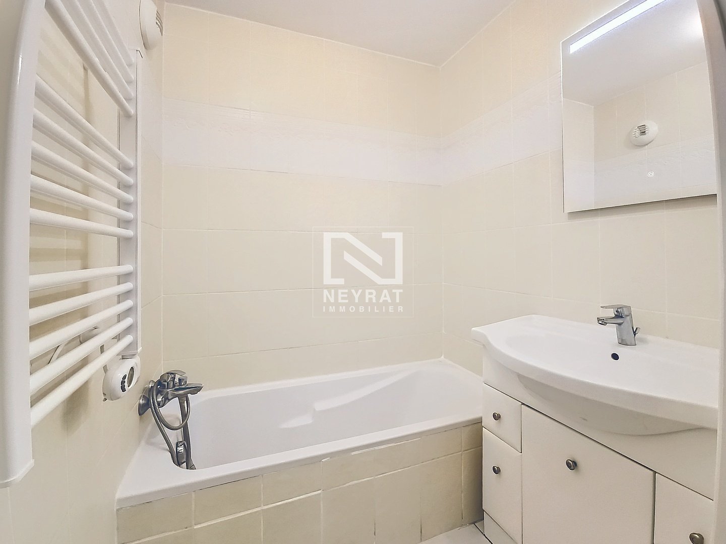 APPARTEMENT T2 A VENDRE - ST RAPHAEL - 43.55 m2 - 219000€