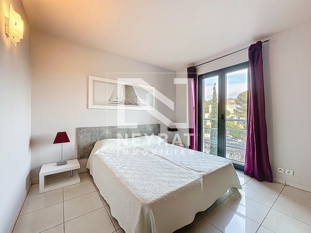 APPARTEMENT T2 A VENDRE - ST RAPHAEL - 54.2 m2 - 385�000�&euro;