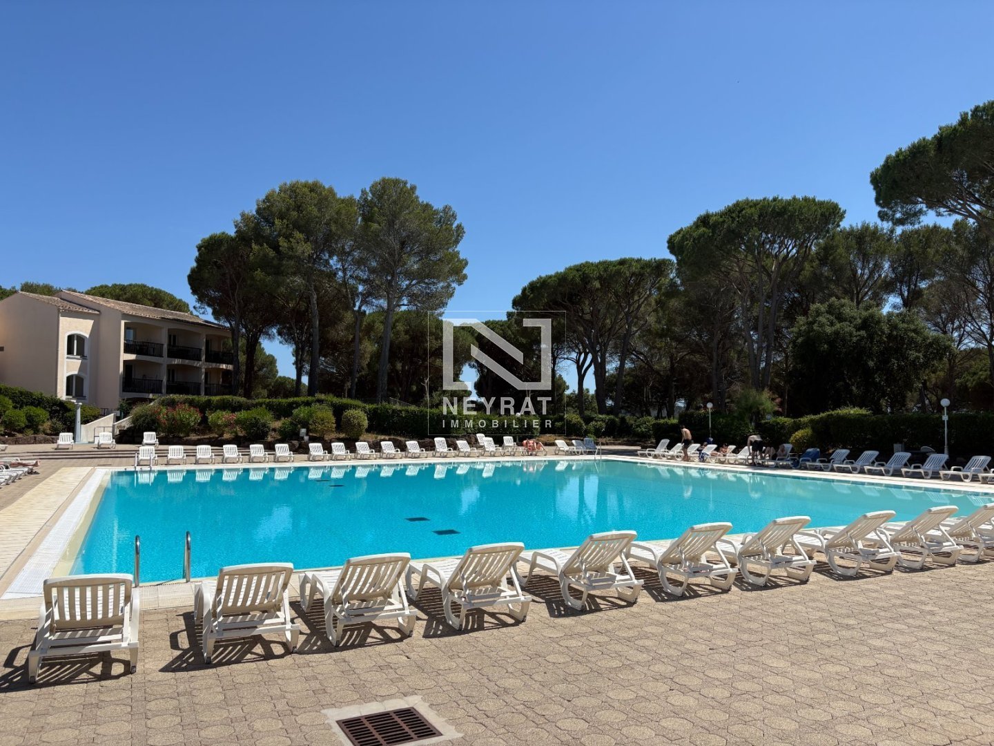 APPARTEMENT T2 A VENDRE - ST RAPHAEL - 34.7 m2 - 199 900 &euro;