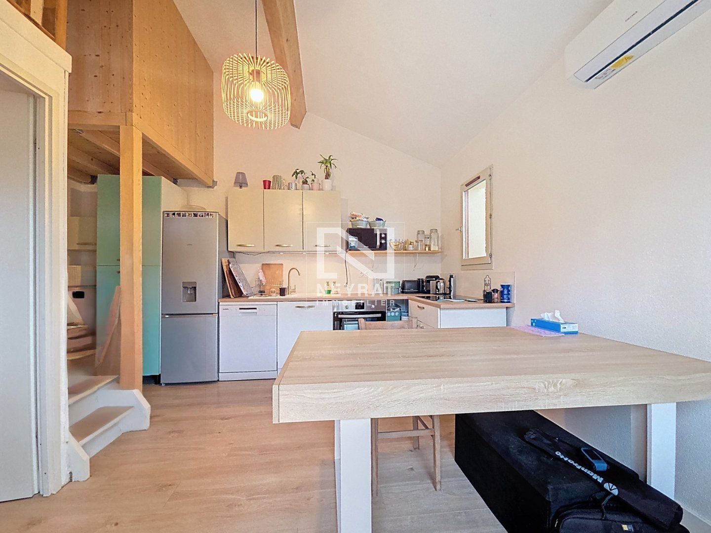 MAISON  MITOYENNE   REZ DE JARDIN A VENDRE - TOURRETTES - 37 m2 - 213�000�&euro;