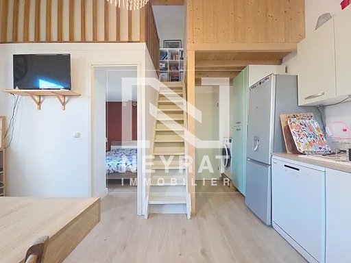 MAISON  MITOYENNE   REZ DE JARDIN A VENDRE - TOURRETTES - 37 m2 - 213�000�&euro;