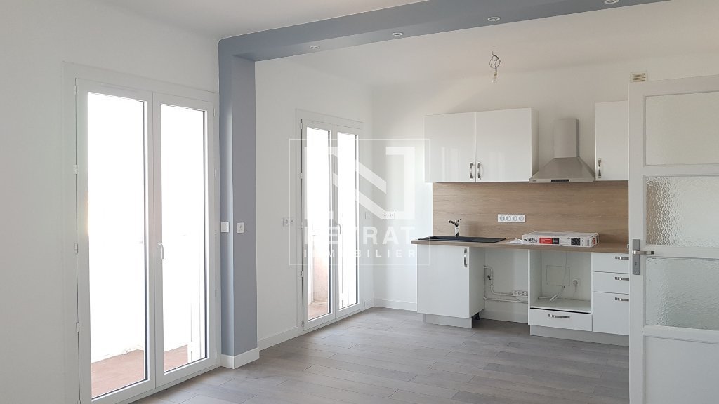 APPARTEMENT T3 A LOUER - ST RAPHAEL - 78 m2 - 1014€ charges comprises par mois