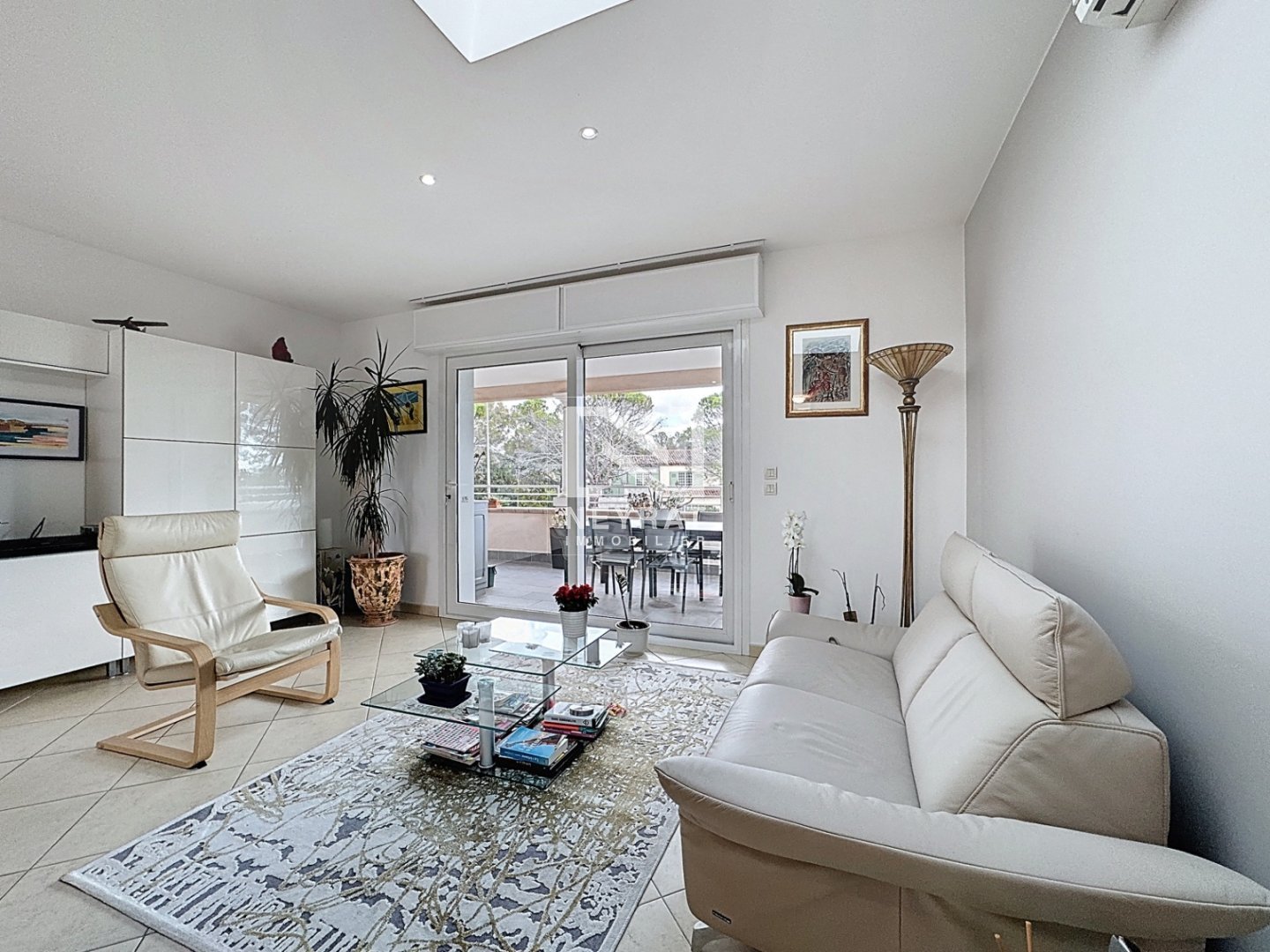 APPARTEMENT T3 A VENDRE - BOULOURIS - 74 m2 - 470000€