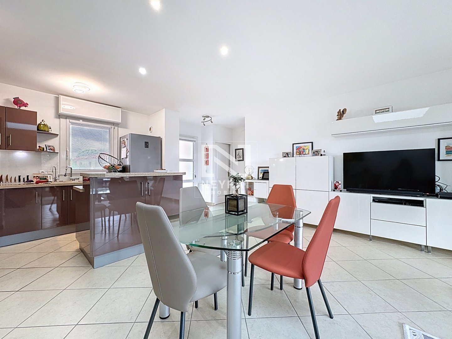 APPARTEMENT T3 A VENDRE - BOULOURIS - 74 m2 - 470000€