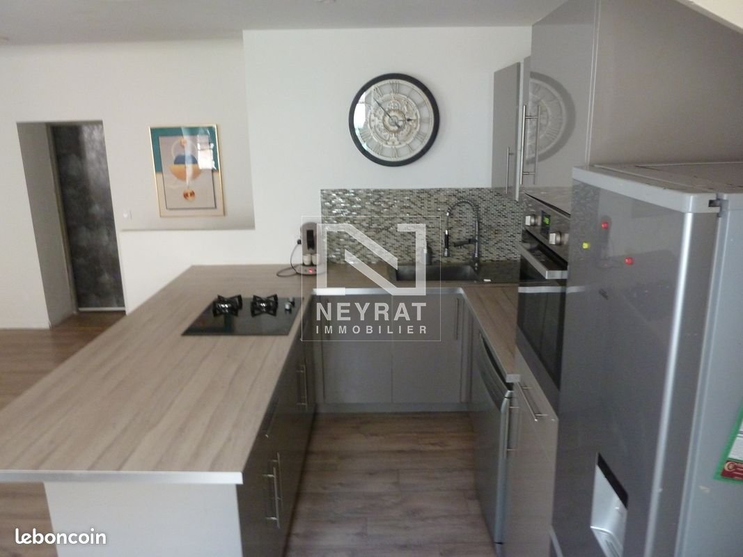 APPARTEMENT 3 PIECES CENTRE HISTORIQUE CALLIAN - CALLIAN CENTRE VILLAGE - 89 m2 - 249800€