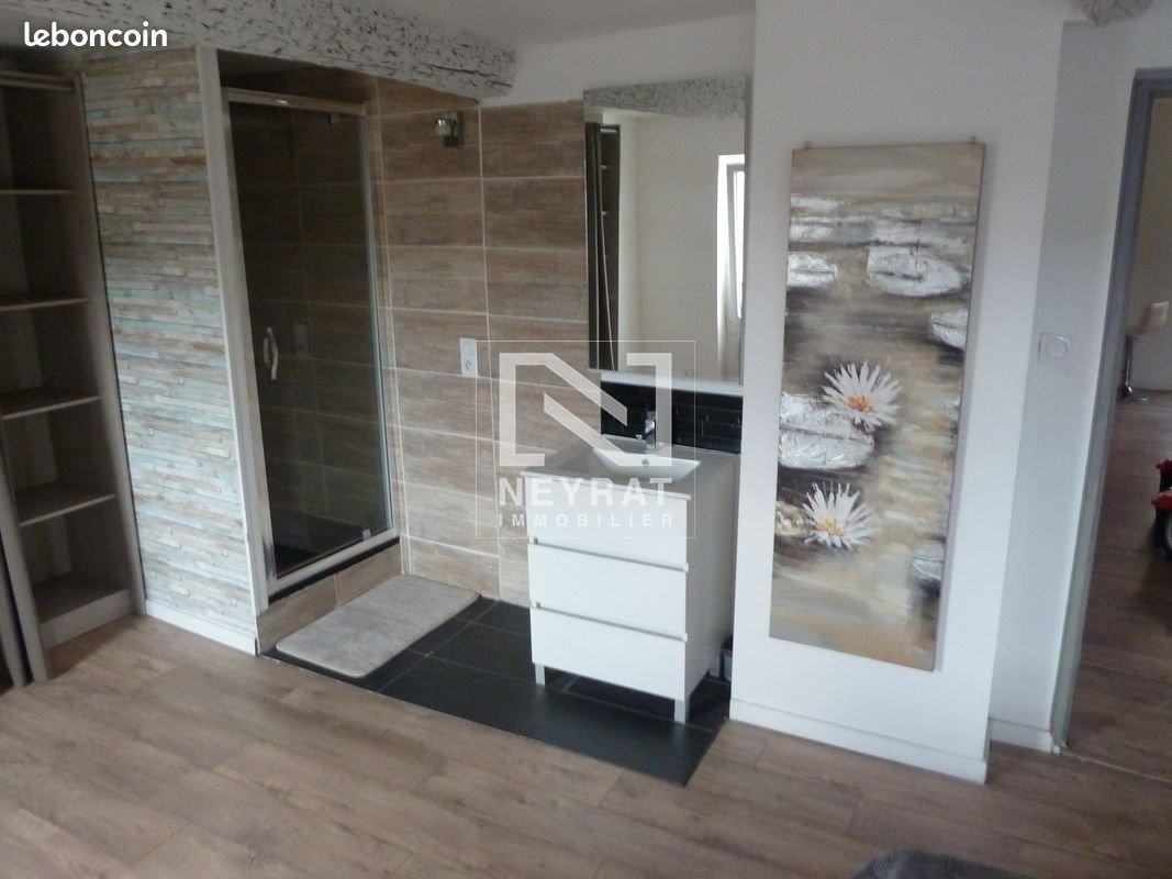 APPARTEMENT 3 PIECES CENTRE HISTORIQUE CALLIAN - CALLIAN CENTRE VILLAGE - 89 m2 - 249800€