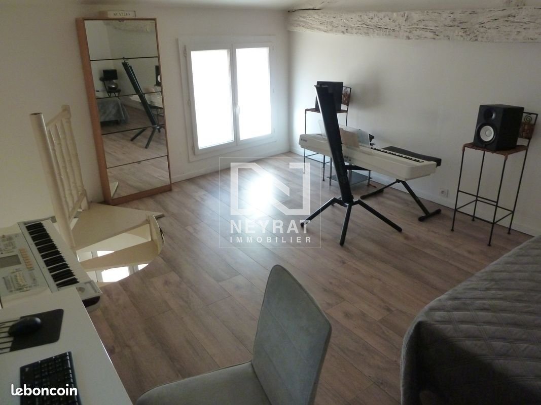 APPARTEMENT 3 PIECES CENTRE HISTORIQUE CALLIAN - CALLIAN CENTRE VILLAGE - 89 m2 - 249800€