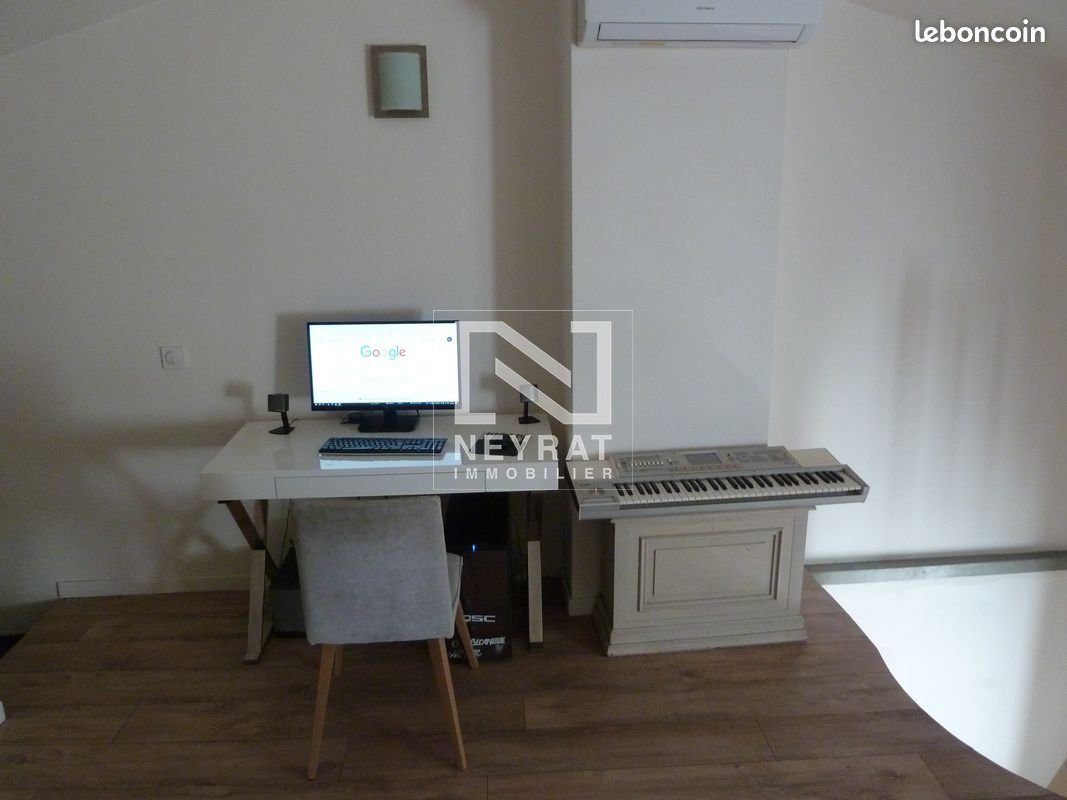 APPARTEMENT 3 PIECES CENTRE HISTORIQUE CALLIAN - CALLIAN CENTRE VILLAGE - 89 m2 - 249800€