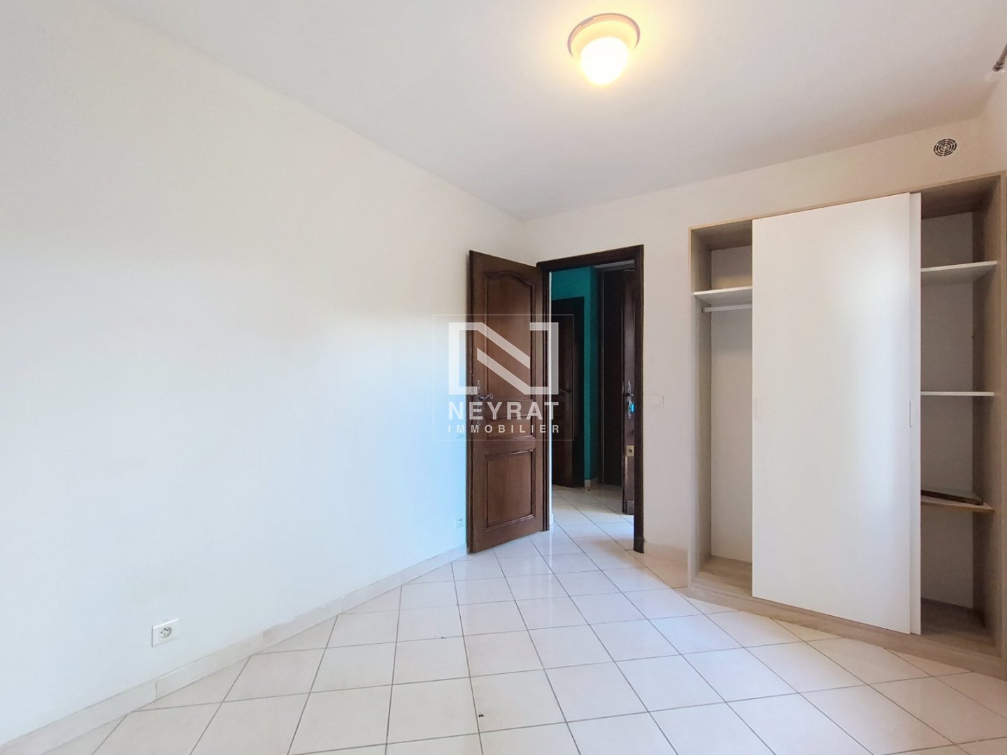 Appartement avec jardin A VENDRE - CALLIAN - 75 m2 - 295�000�&euro;