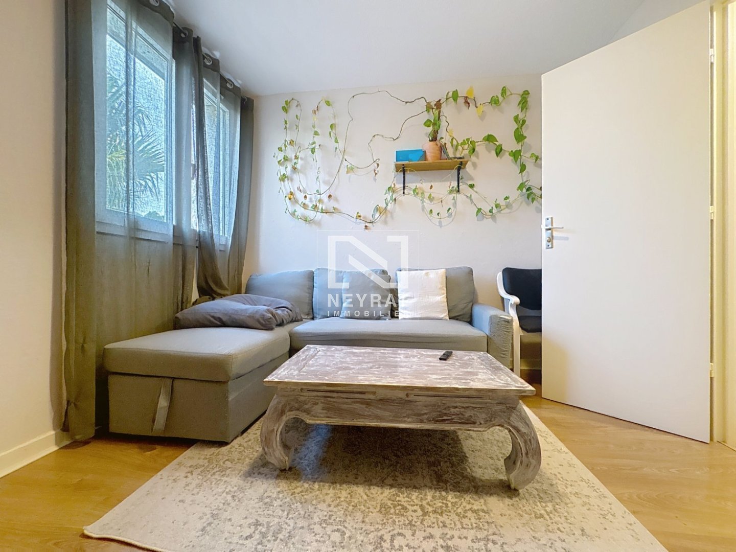 APPARTEMENT T3 - FREJUS - 57.5 m2 - VENDU