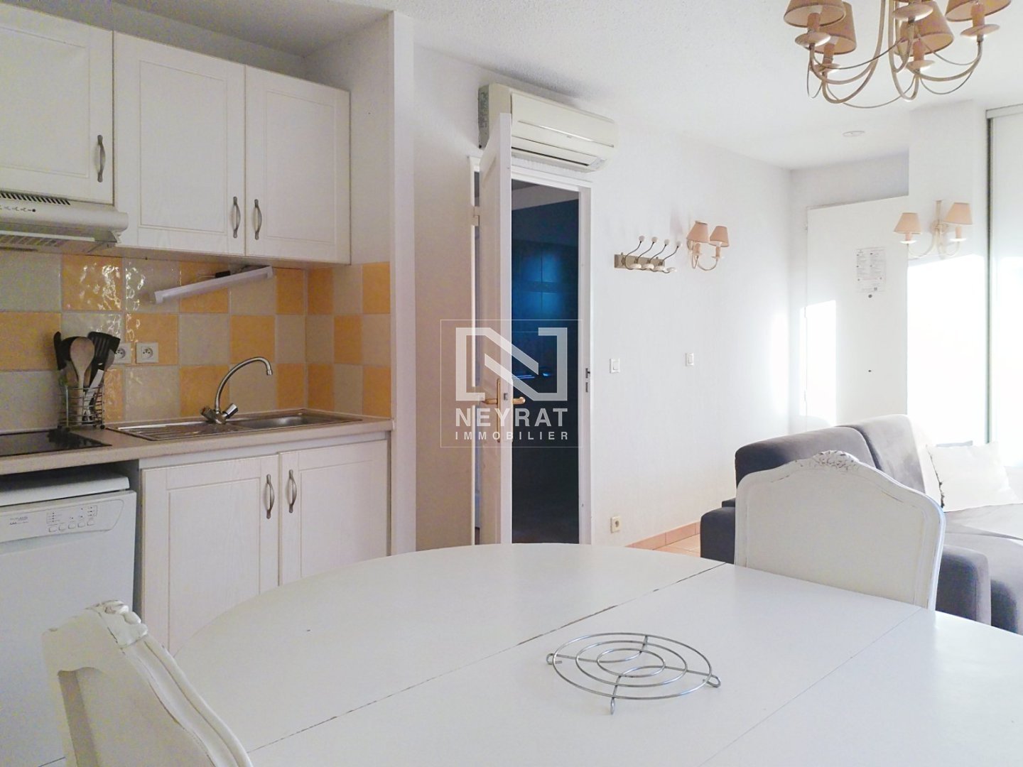 MONTAUROUX - APPARTEMENT PLAIN PIED 50m� AVEC JARDIN