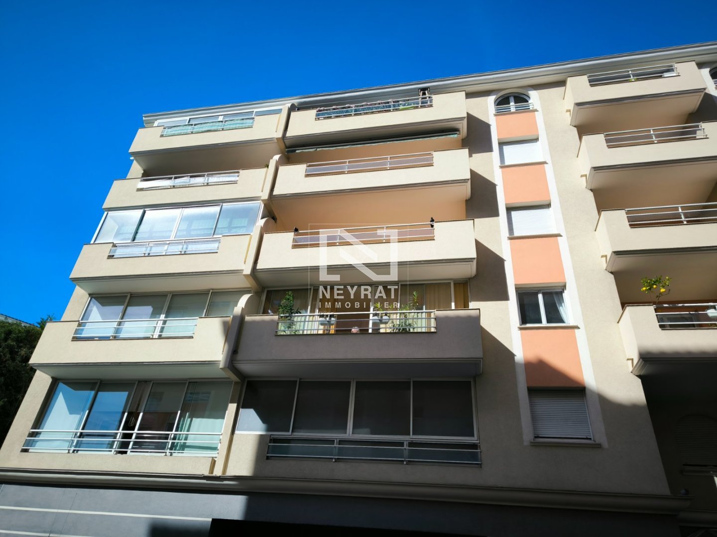 APPARTEMENT T3 - ST RAPHAEL - 71.76 m2 - VENDU