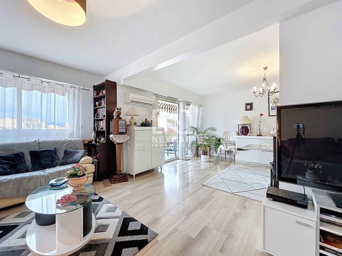 APPARTEMENT T3 A VENDRE - ST RAPHAEL - 71.21 m2 - 422�000�&euro;