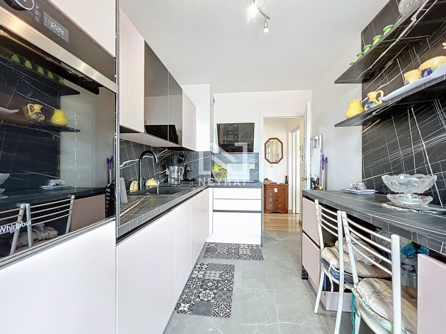 APPARTEMENT T3 A VENDRE - ST RAPHAEL - 71.21 m2 - 422�000�&euro;