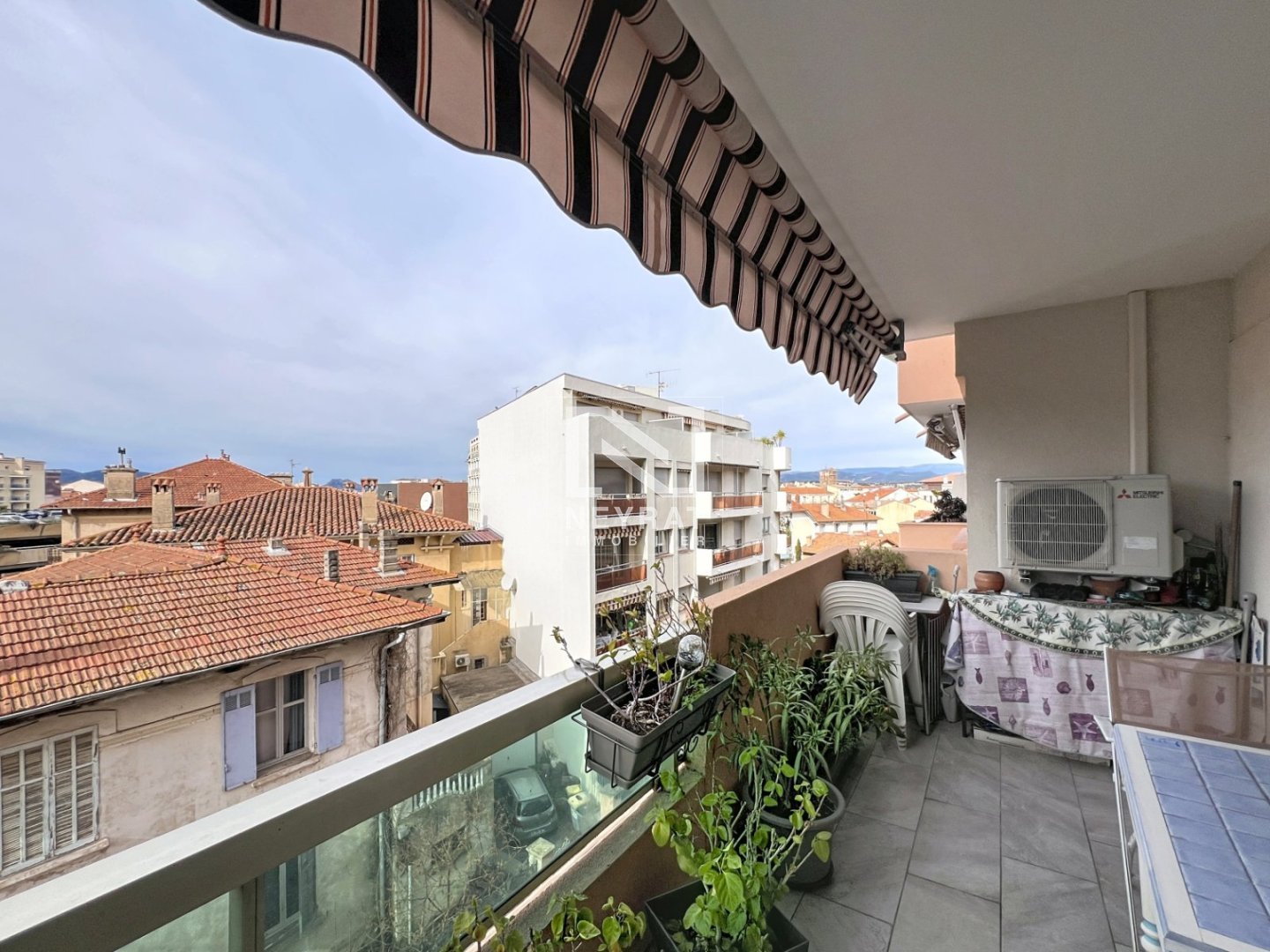 APPARTEMENT T3 A VENDRE - ST RAPHAEL - 71.21 m2 - 422�000�&euro;