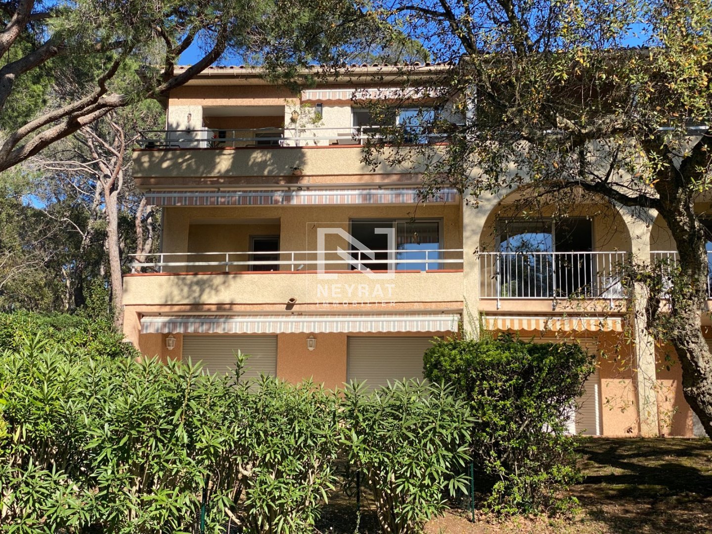 SAINT RAPHAEL T3 AU COEUR DES GOLFS