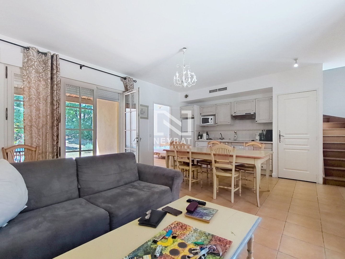 FAYENCE -  MAISONNETTE T4 MEUBLÉE EN DUPLEX AVEC JARDIN