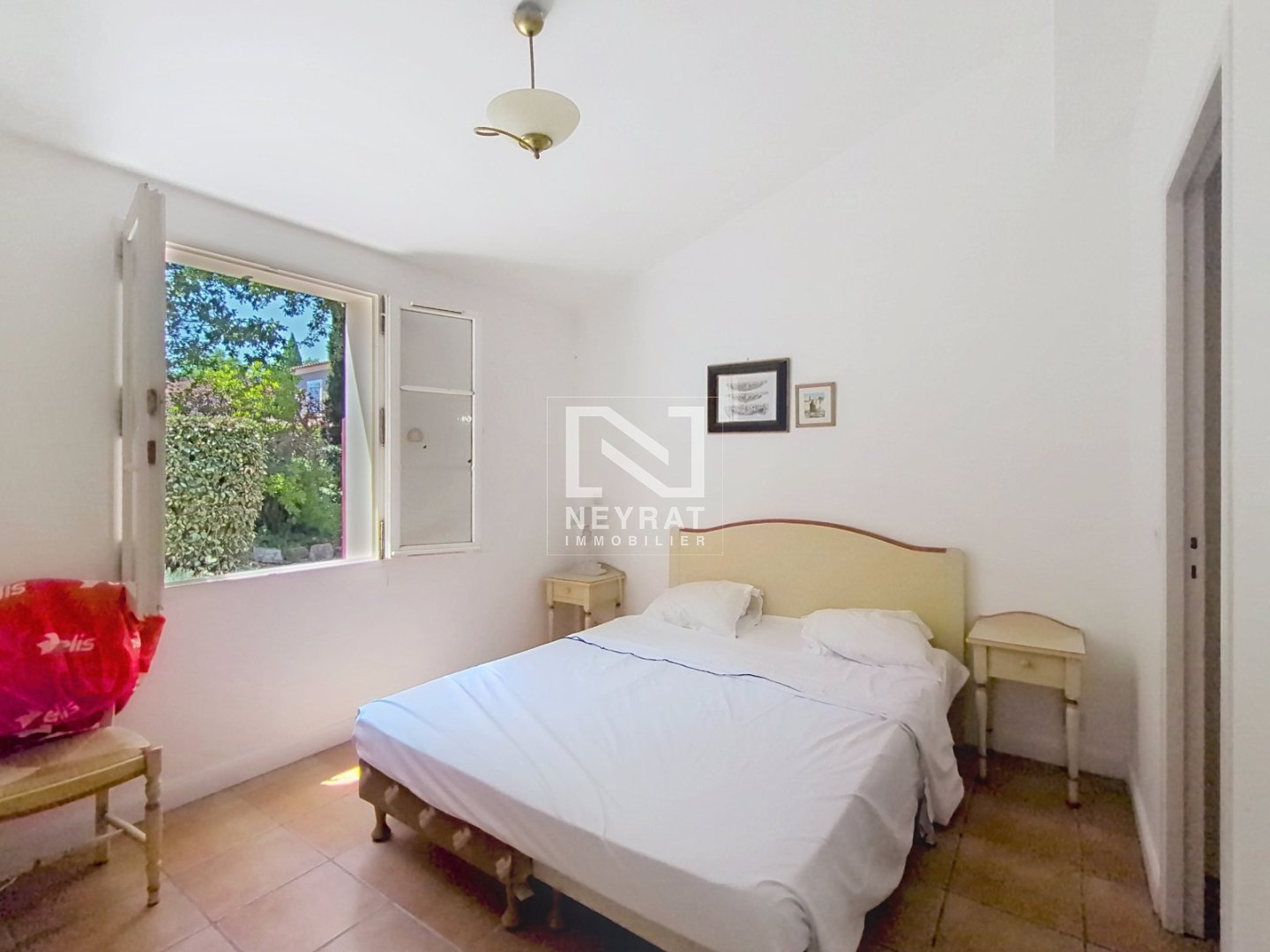 FAYENCE -  MAISONNETTE T4 MEUBLÉE EN DUPLEX AVEC JARDIN
