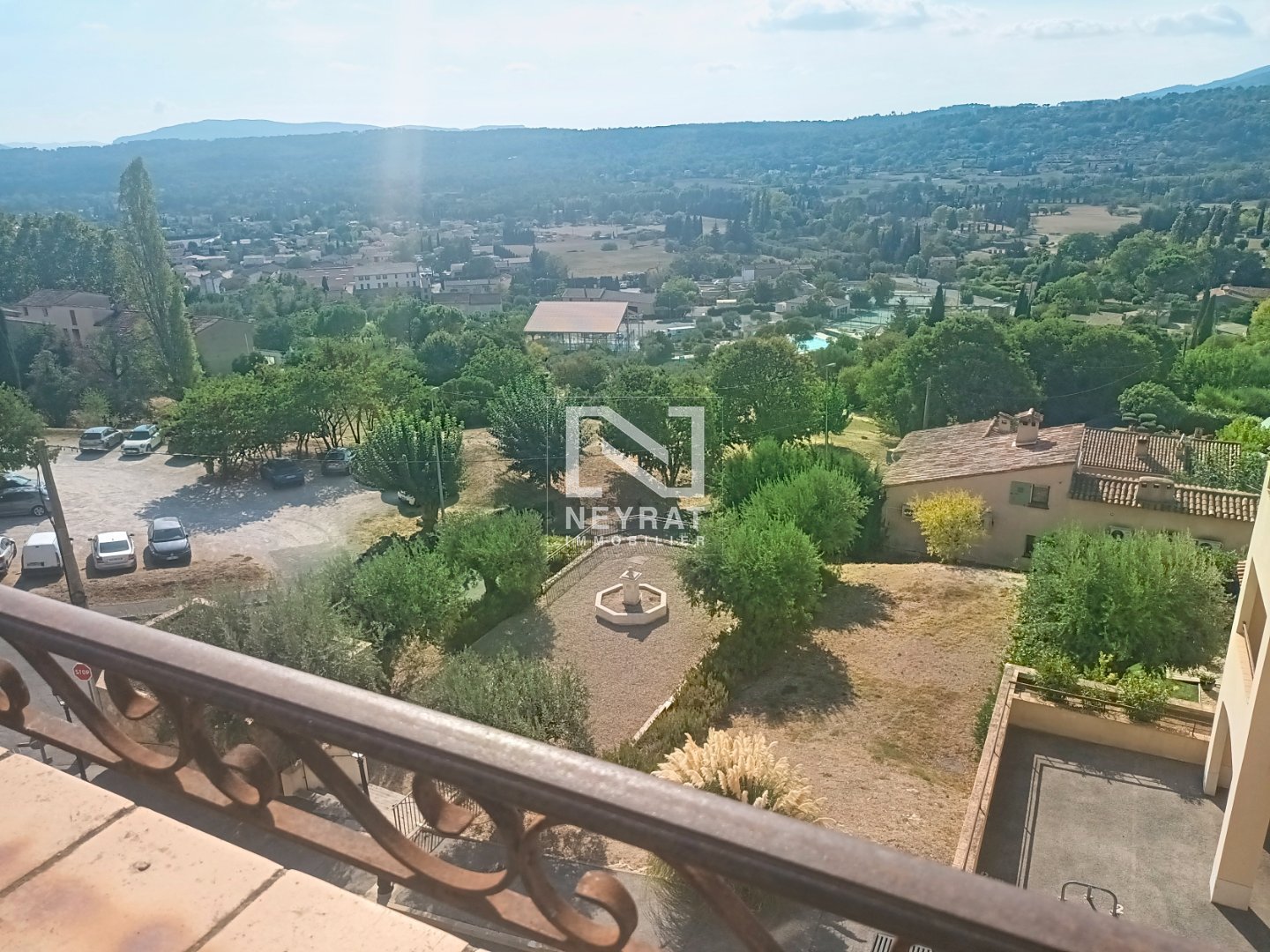 FAYENCE MAGNIFIQUE 4 PIECES TOIT TERRASSE VUE PANORAMIQUE