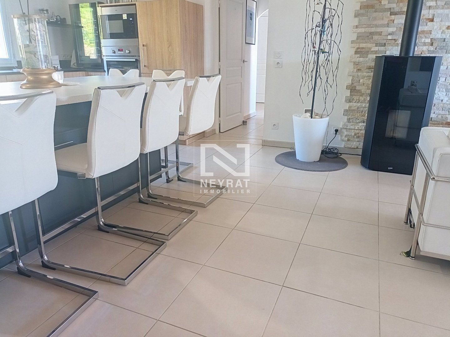 FAYENCE MAGNIFIQUE 4 PIECES TOIT TERRASSE VUE PANORAMIQUE
