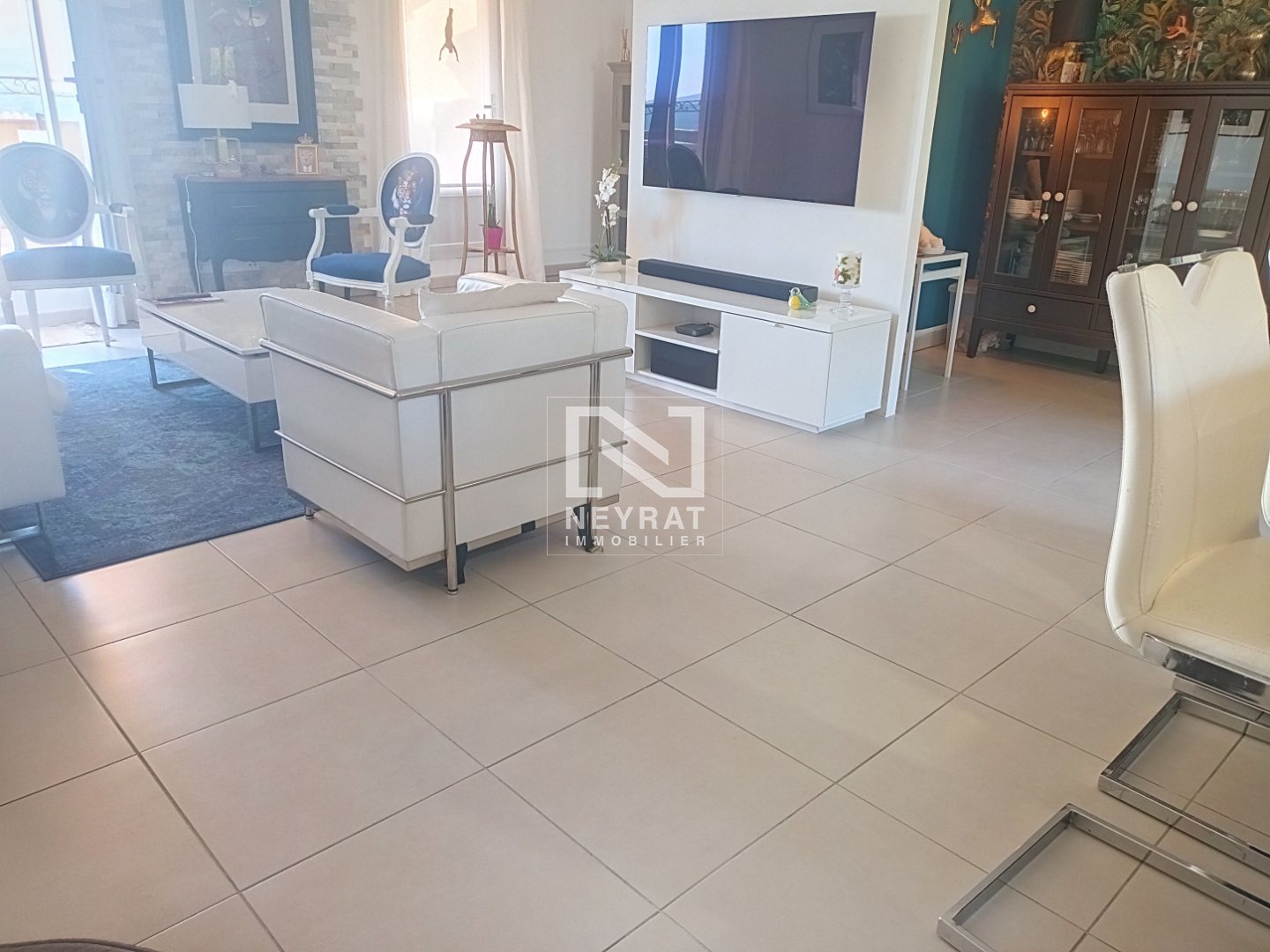 FAYENCE MAGNIFIQUE 4 PIECES TOIT TERRASSE VUE PANORAMIQUE