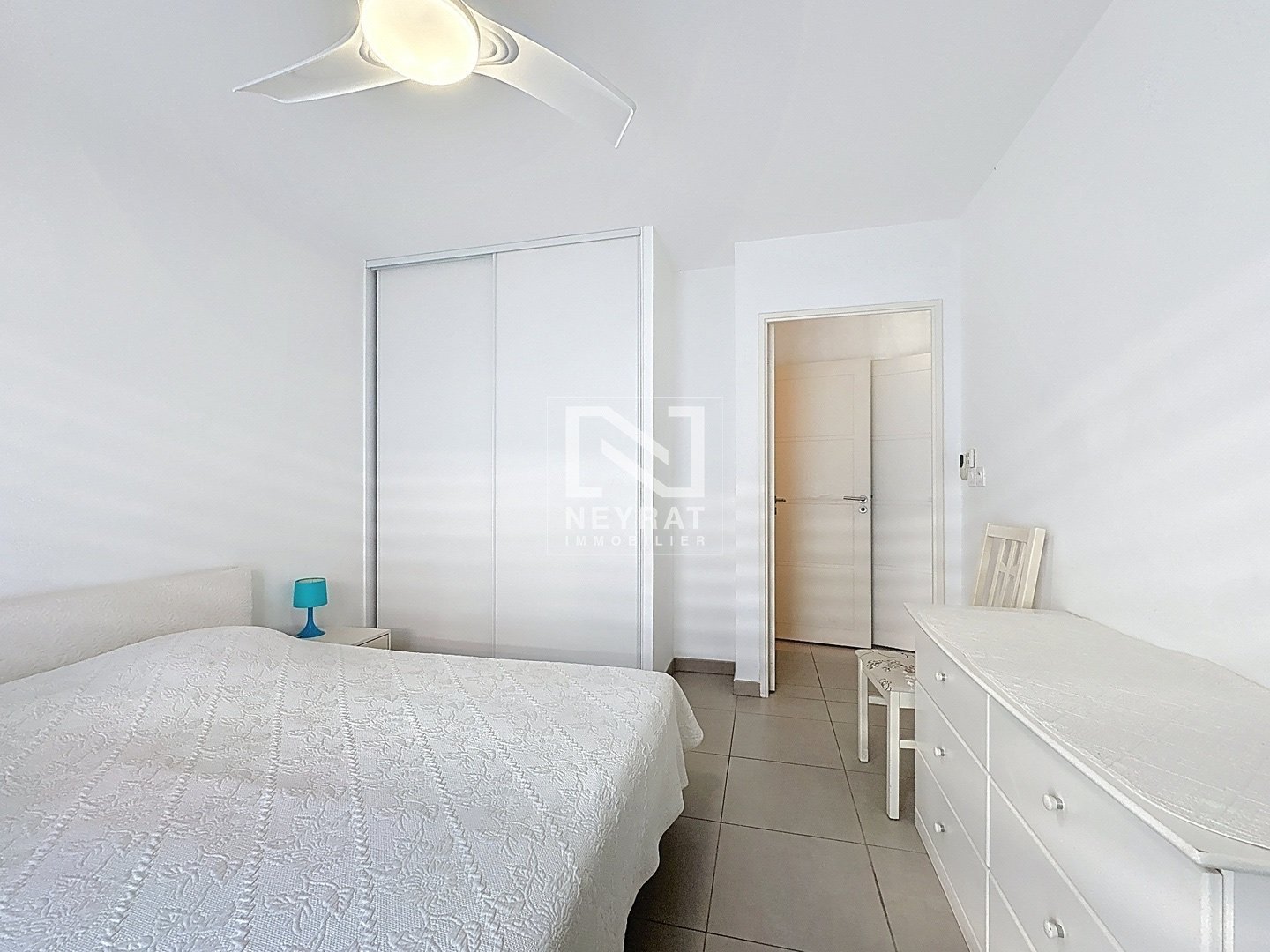 APPARTEMENT T4 + 1 Garage + 1 parking A VENDRE - FREJUS Fr�jus - 81.32 m2 - 529�000�&euro;