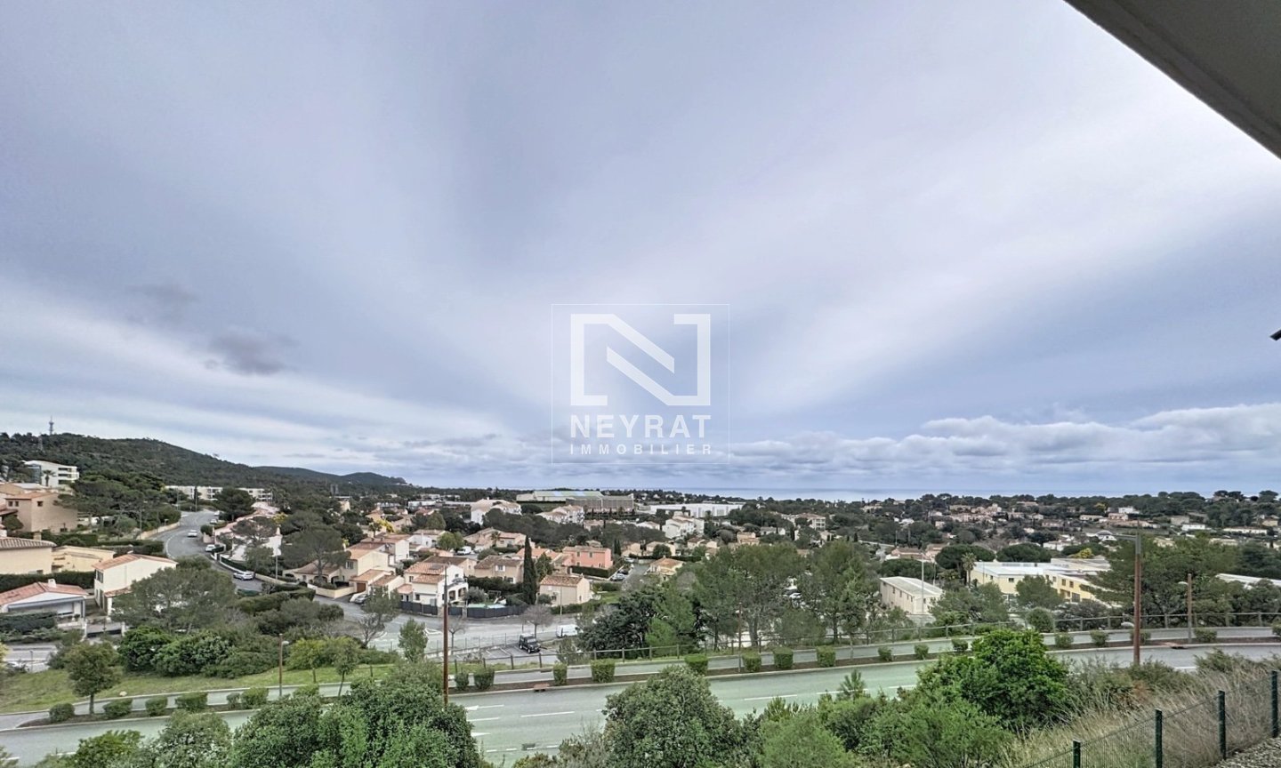 APPARTEMENT 4 PIECES A VENDRE - ST RAPHAEL BAT F1 - 88.03 m2 - 415 000 &euro;