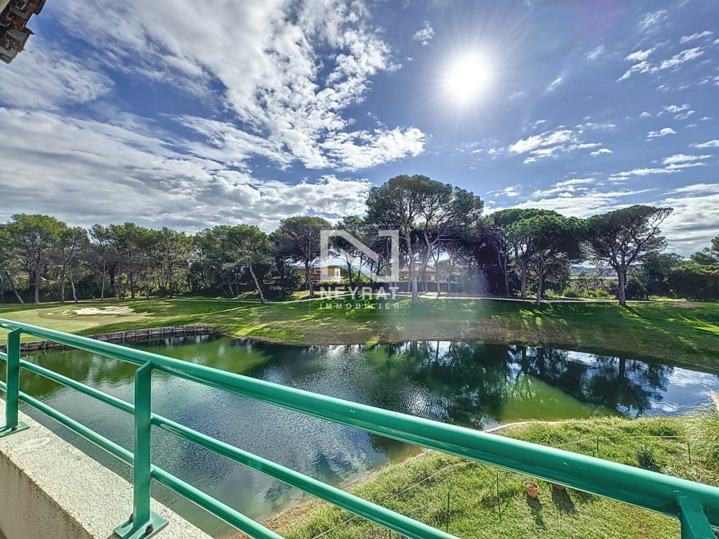 APPARTEMENT T4 A VENDRE - ST RAPHAEL - 90 m2 - 689000€