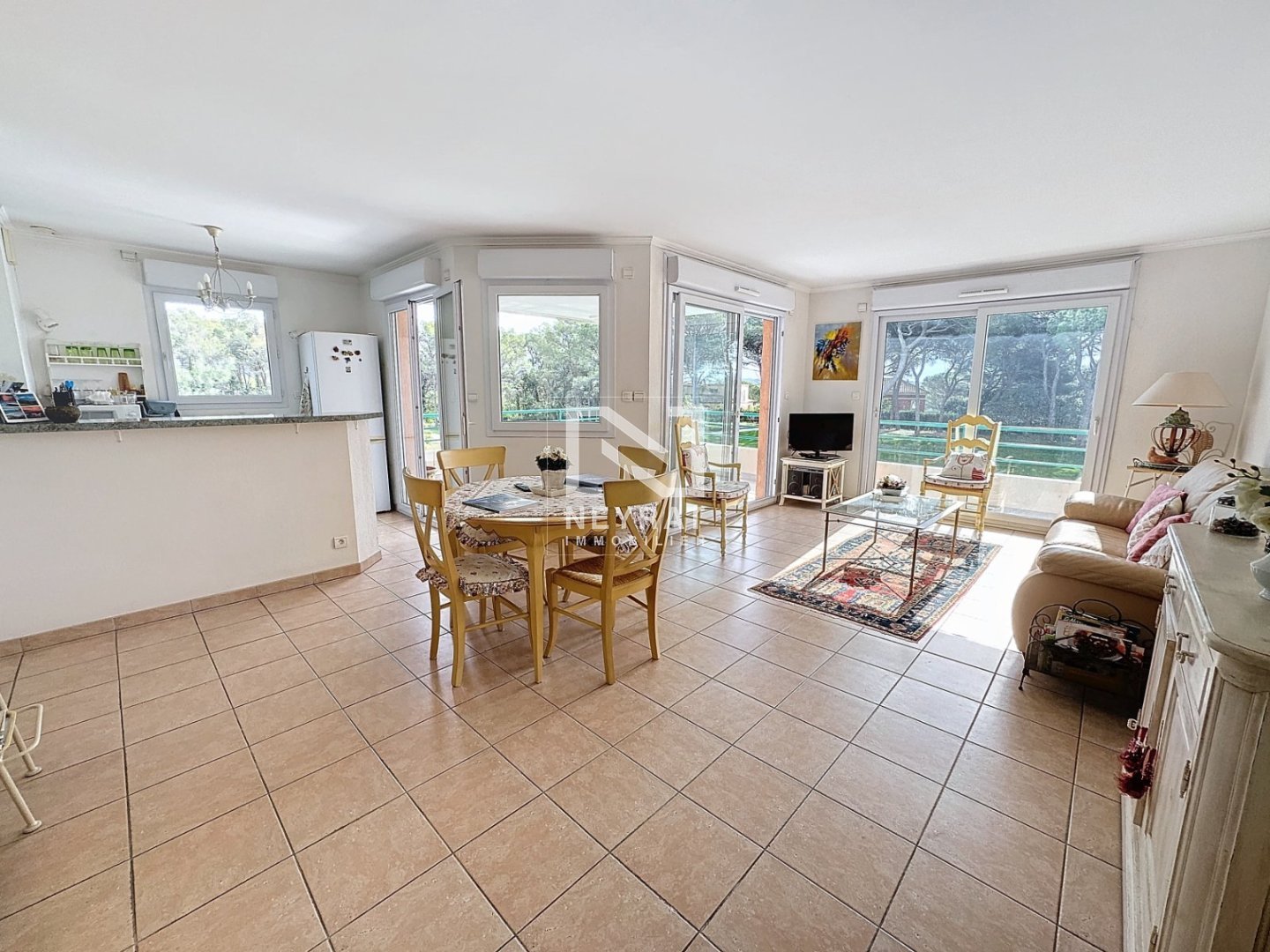 APPARTEMENT T4 A VENDRE - ST RAPHAEL - 90 m2 - 649000€