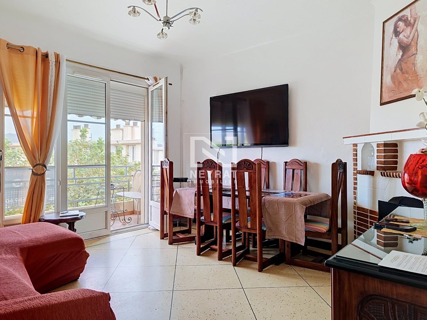 APPARTEMENT T4 A VENDRE - ST RAPHAEL - 82.55 m2 - 349 000 &euro;