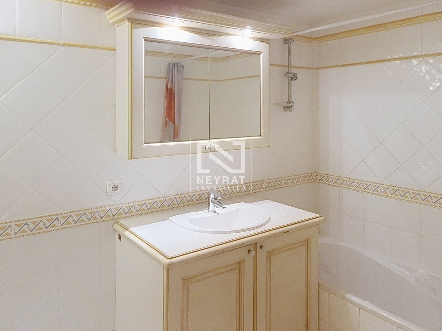 Très beau duplex 4 pièces