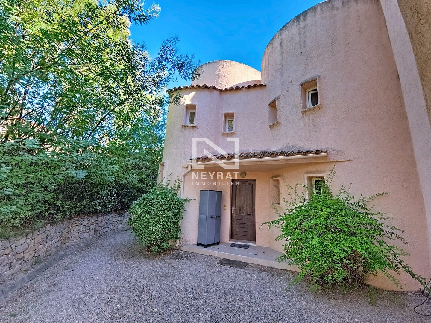 MAISON PROVENCALE A VENDRE - ST PAUL EN FORET PINCOUNILLIER - 95 m2 - 279000€