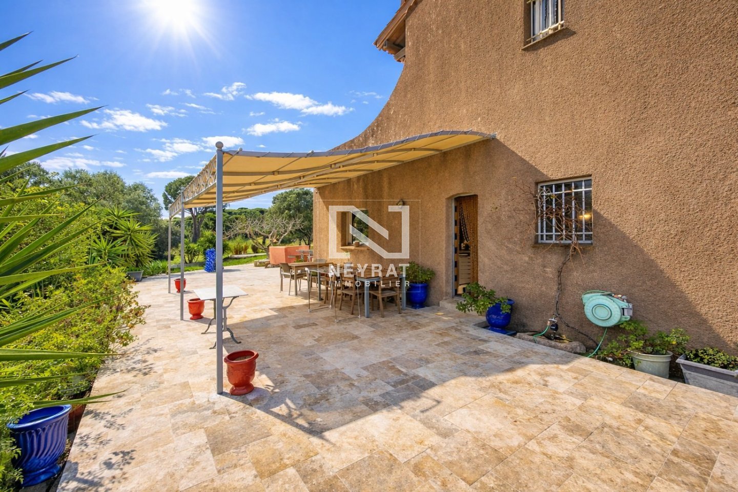 Propri�t� d exception � Sainte-Maxime � 2 villas sur 21 ha