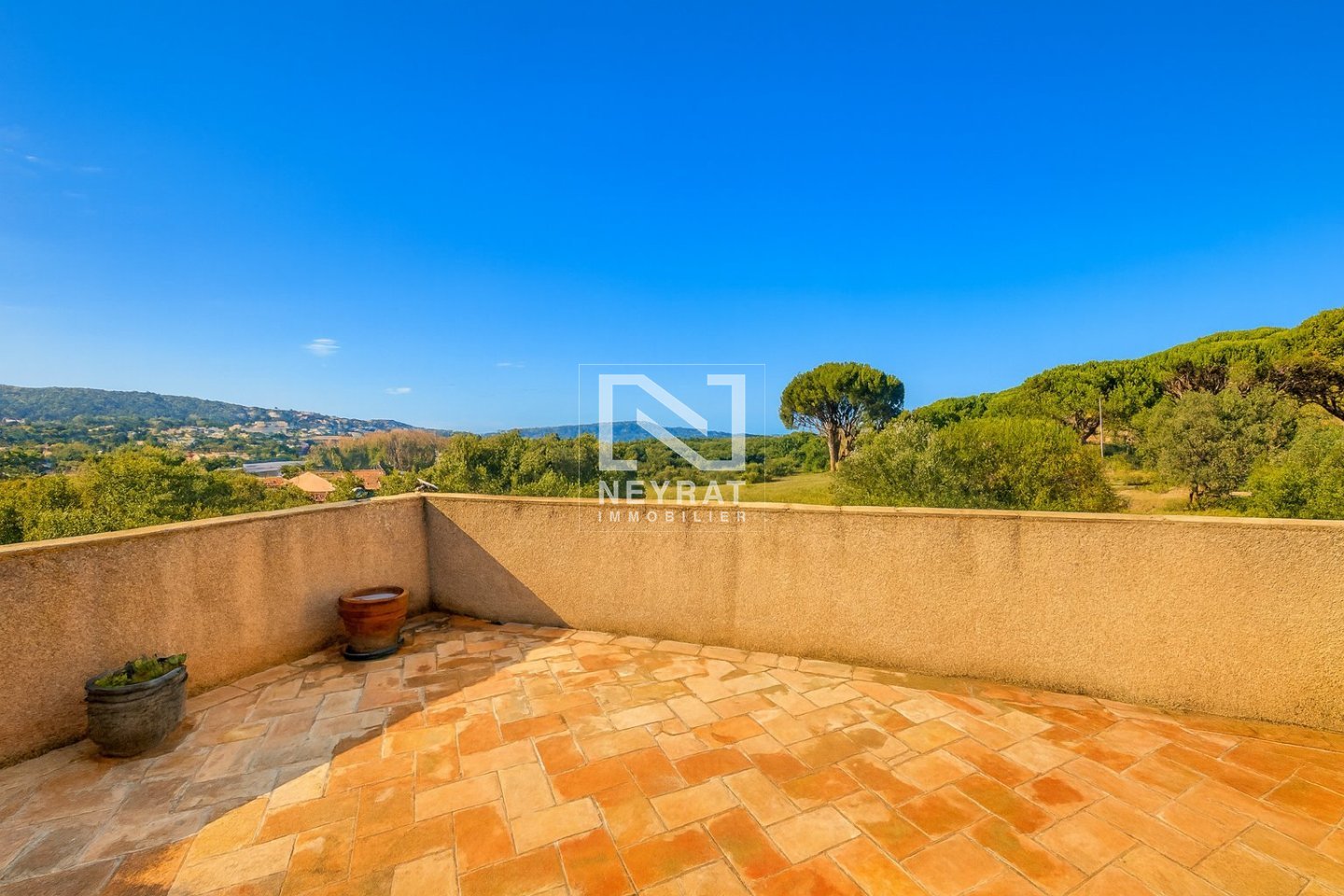 Propri�t� d exception � Sainte-Maxime � 2 villas sur 21 ha